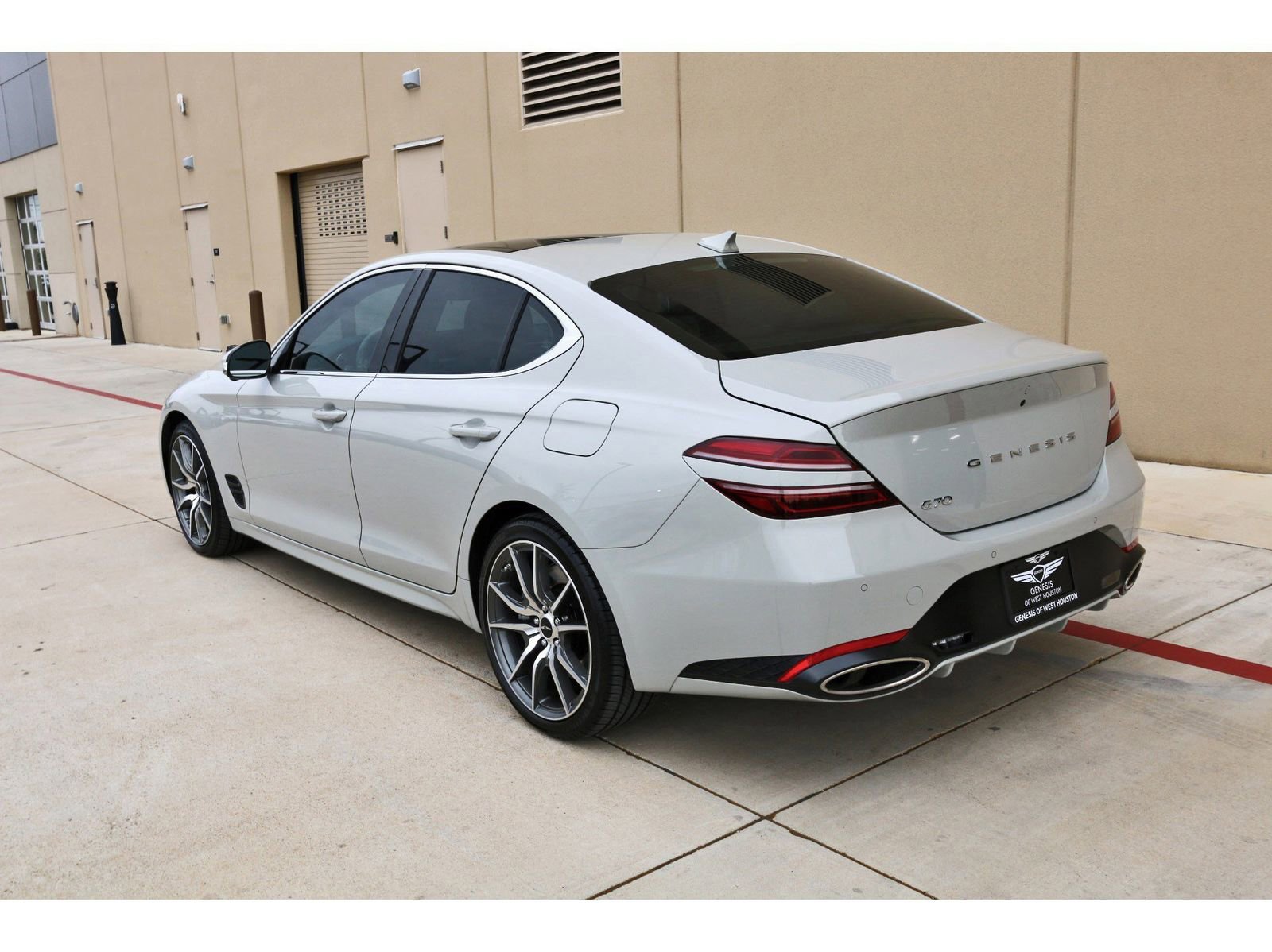 Used 2026 Genesis G70 2.5T Prestige image 6