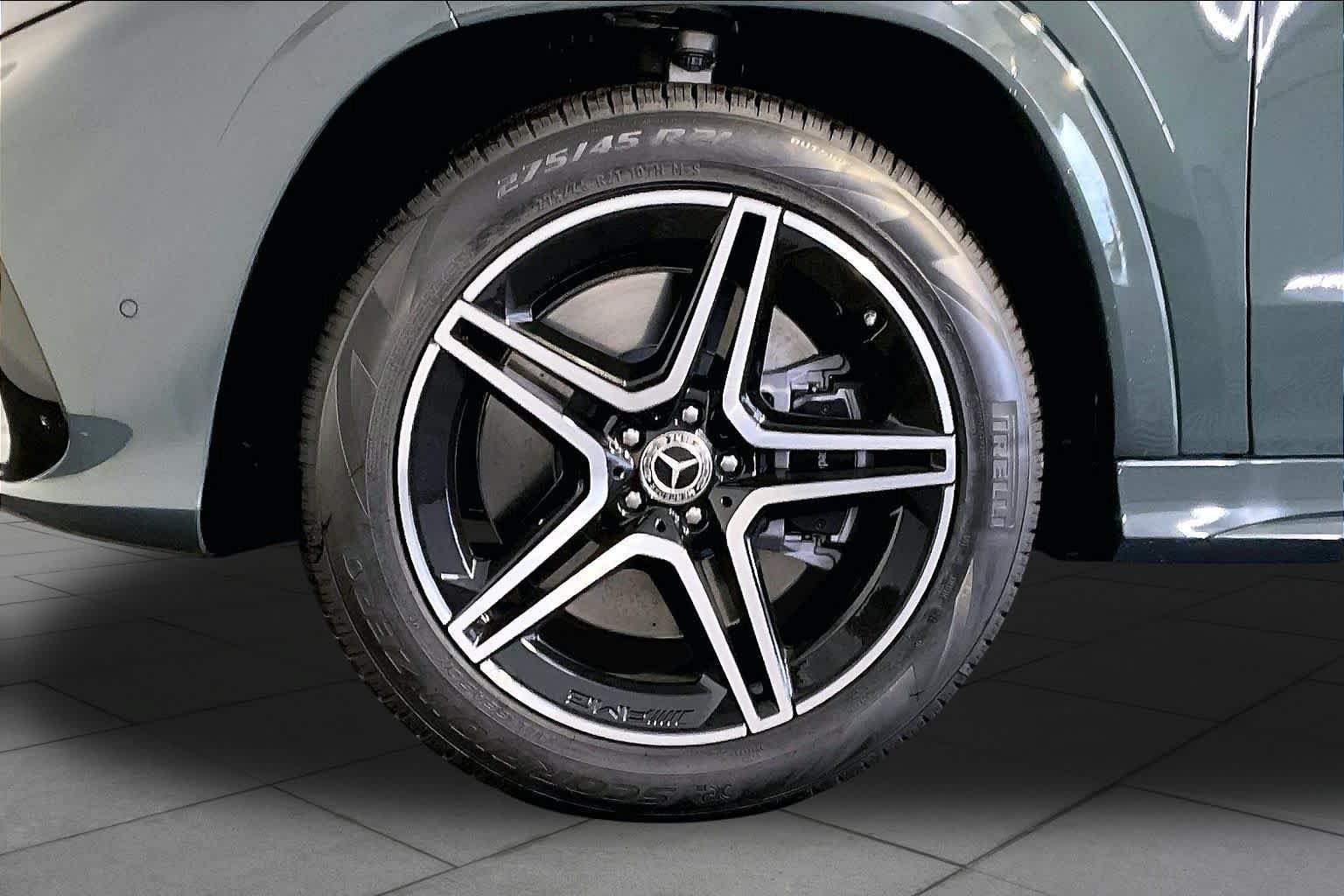 New 2027 Mercedes-Benz GLS 450 4MATIC image 17