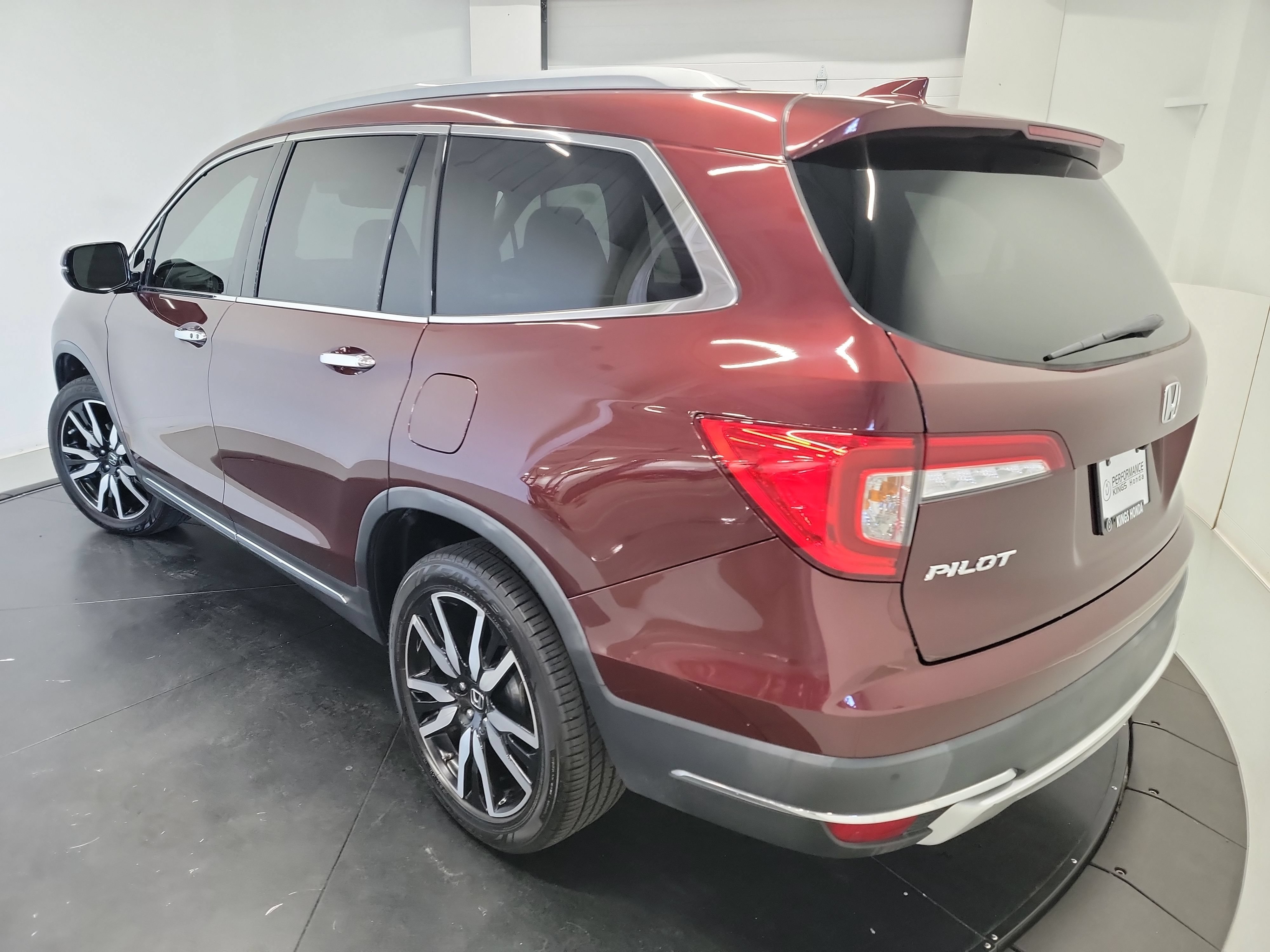 Used 2021 Honda Pilot Elite image 6