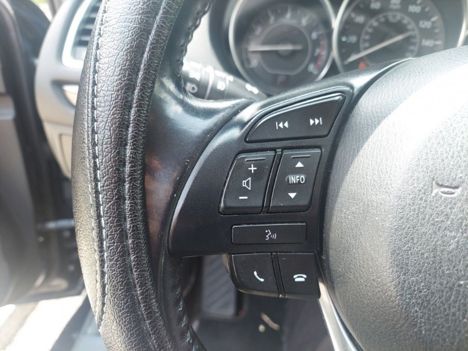 Used 2015 MAZDA MAZDA6 Touring FWD image 13