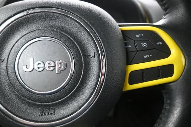 Used 2017 Jeep Renegade Latitude w/ Popular Equipment Group FWD image 26