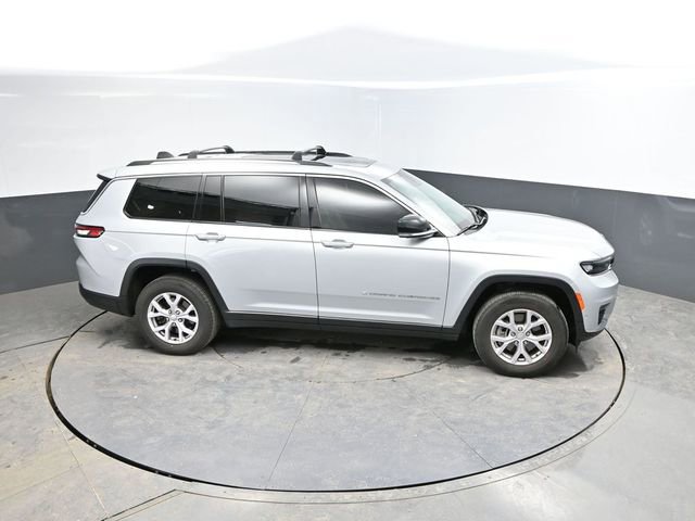 Used 2022 Jeep Grand Cherokee L Limited w/ Luxury Tech Group II image 48