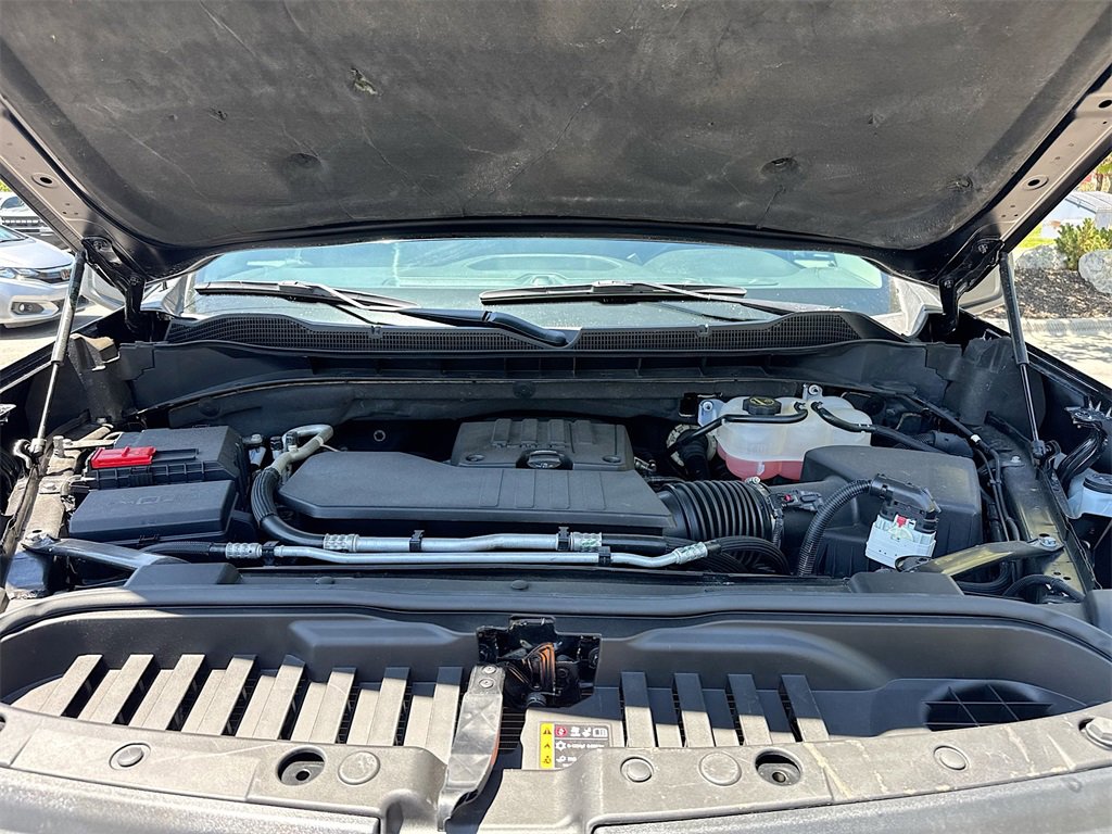 Used 2024 Chevrolet Silverado 1500 Custom Trail Boss w/ Turbomax Blackout Package image 28