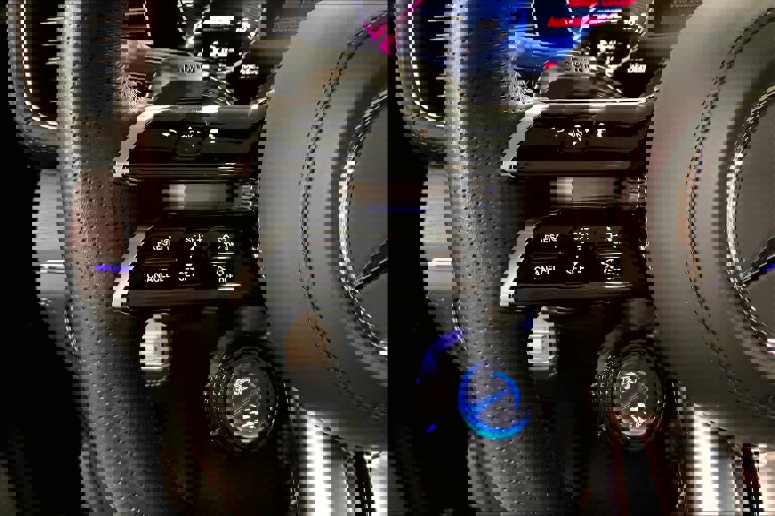 Used 2025 Mercedes-Benz GLE 53 AMG AMG GLE 53 image 23