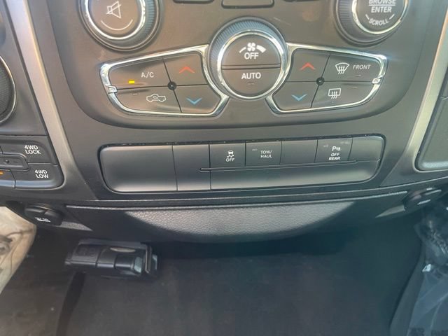 Used 2022 RAM 1500 Classic Warlock w/ Electronics Group AWD/4WD image 23