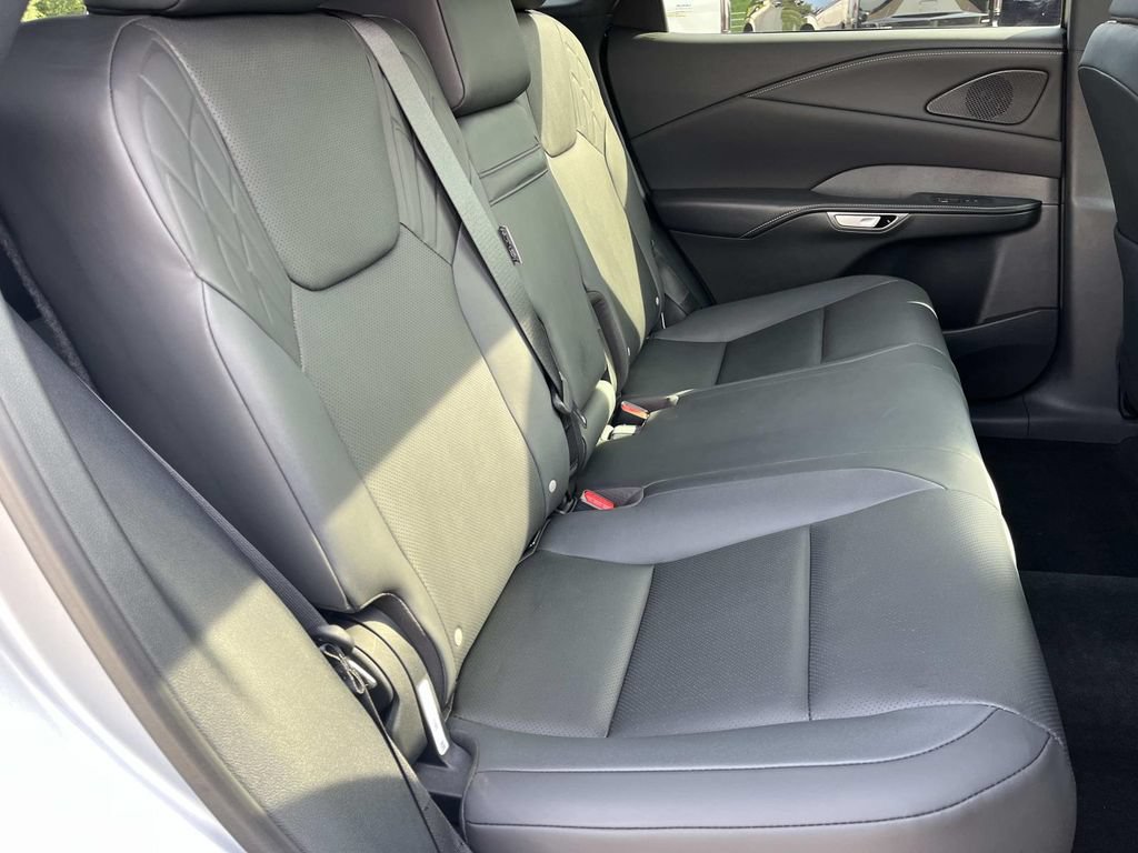 Used 2025 Lexus RX 350 Premium w/ Convenience Package FWD image 25