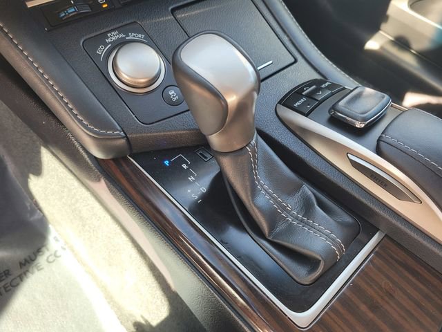 Used 2016 Lexus ES 350 w/ Luxury Package w/Wood Trim image 20