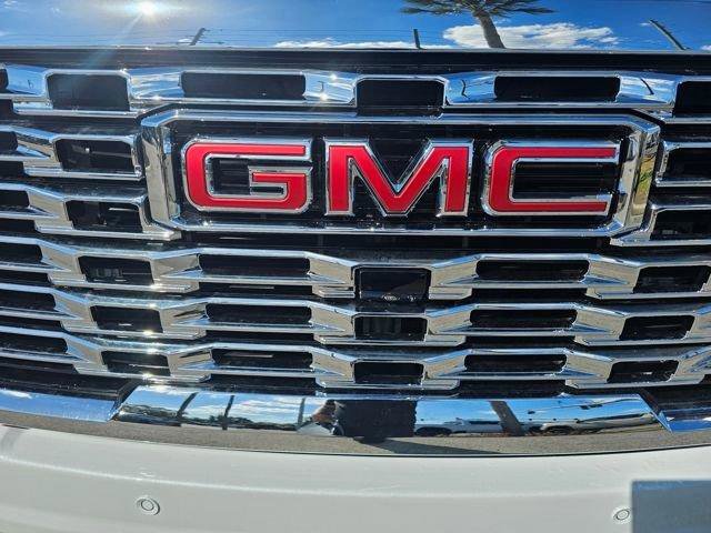 New 2026 GMC Sierra 2500 Denali w/ Denali Reserve Package image 10