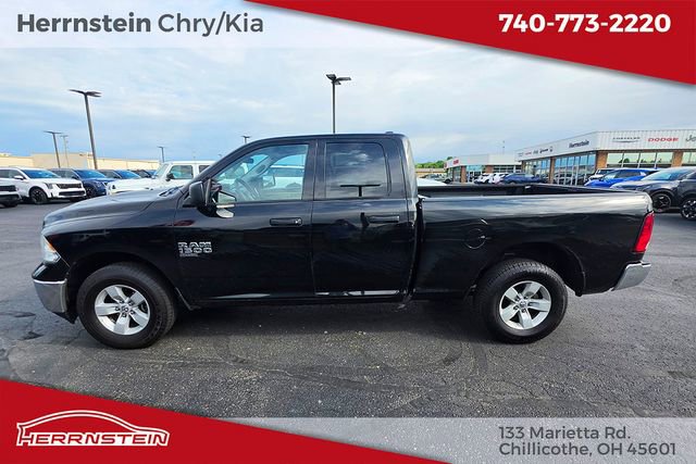 Used 2024 RAM 1500 Classic SLT AWD/4WD image 4