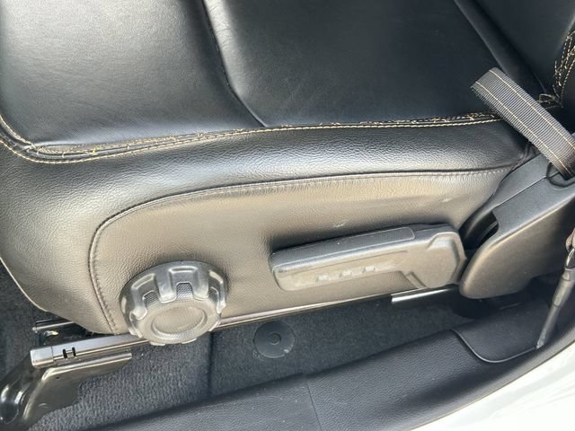 Used 2023 Jeep Wrangler Unlimited Sahara AWD/4WD image 21