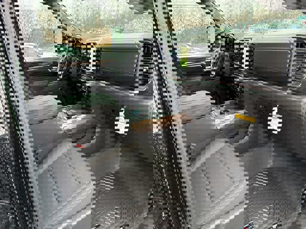 New 2026 Chevrolet Silverado 3500 LT w/ Trail Boss Package image 32