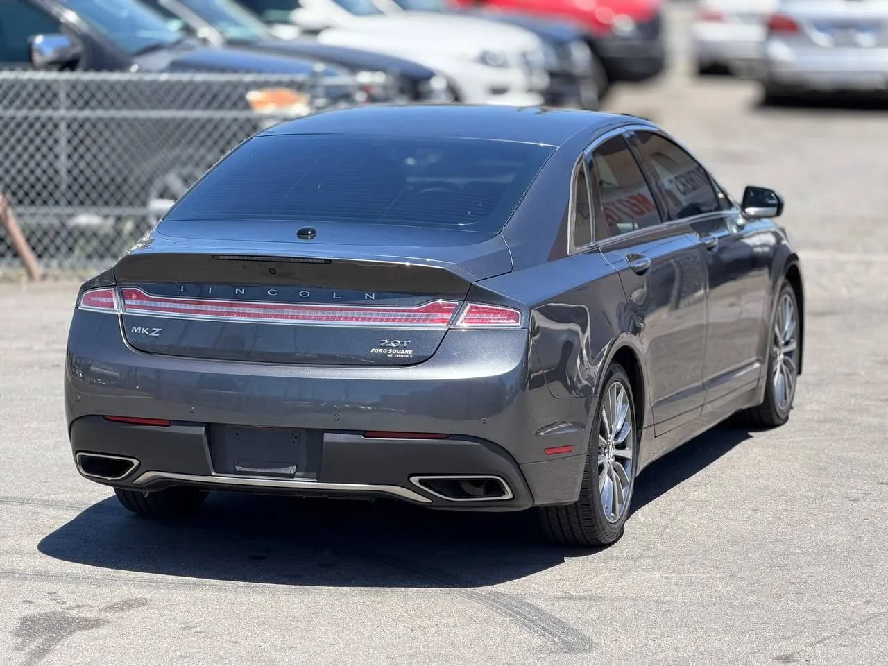 Used 2017 Lincoln MKZ Premiere FWD image 15