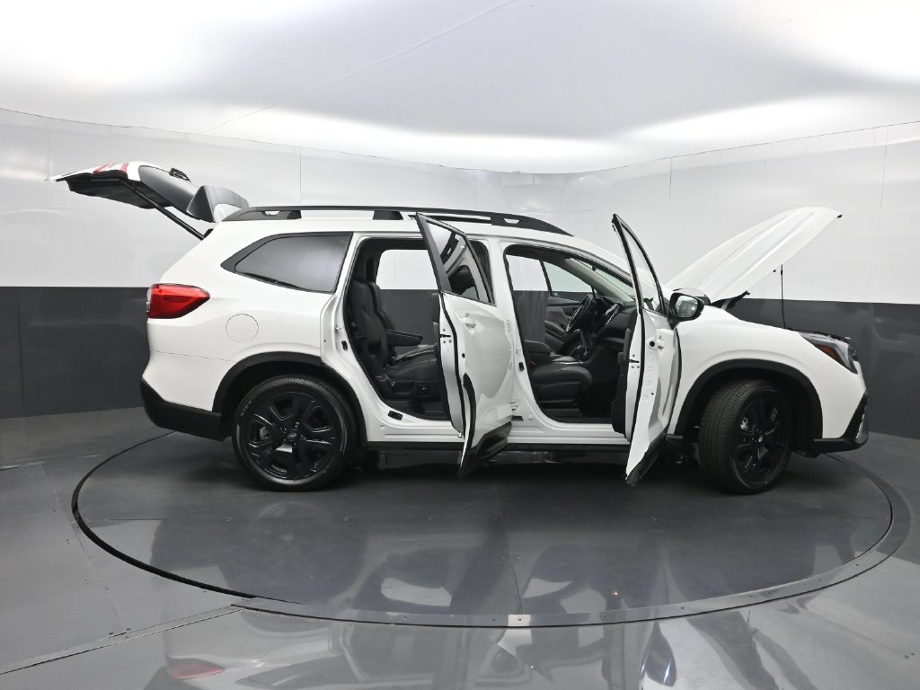Used 2024 Subaru Ascent Onyx Edition AWD/4WD image 33
