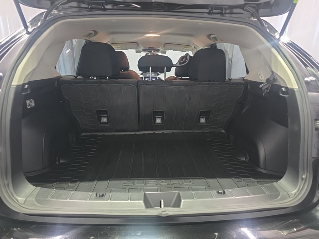 Certified 2023 Subaru Crosstrek 2.0i AWD/4WD image 8