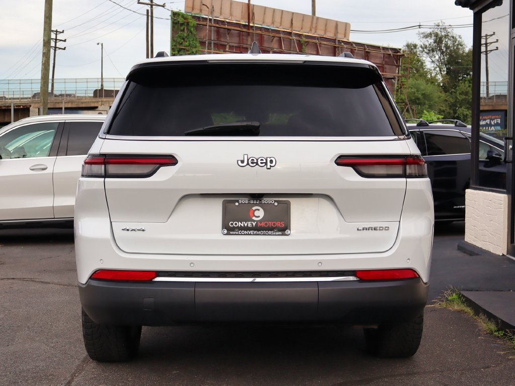 Used 2024 Jeep Grand Cherokee L Laredo AWD/4WD image 5
