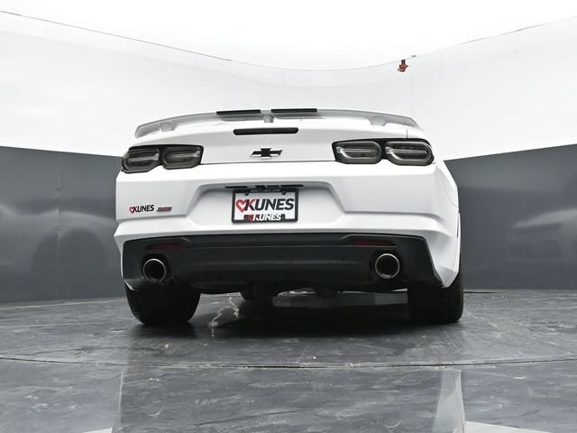Used 2021 Chevrolet Camaro SS RWD image 48