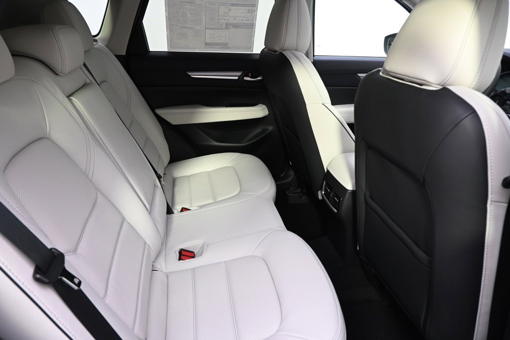 New 2025 MAZDA CX-5 AWD 2.5 S w/ Premium Plus Pkg image 18
