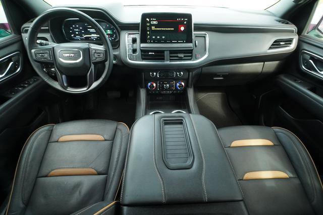 Used 2024 GMC Yukon AT4 w/ Technology Package image 11