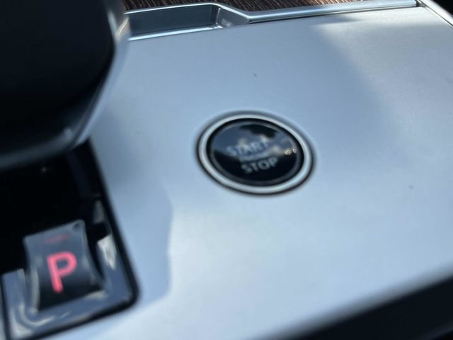 Used 2024 Land Rover Range Rover SE AWD/4WD image 40