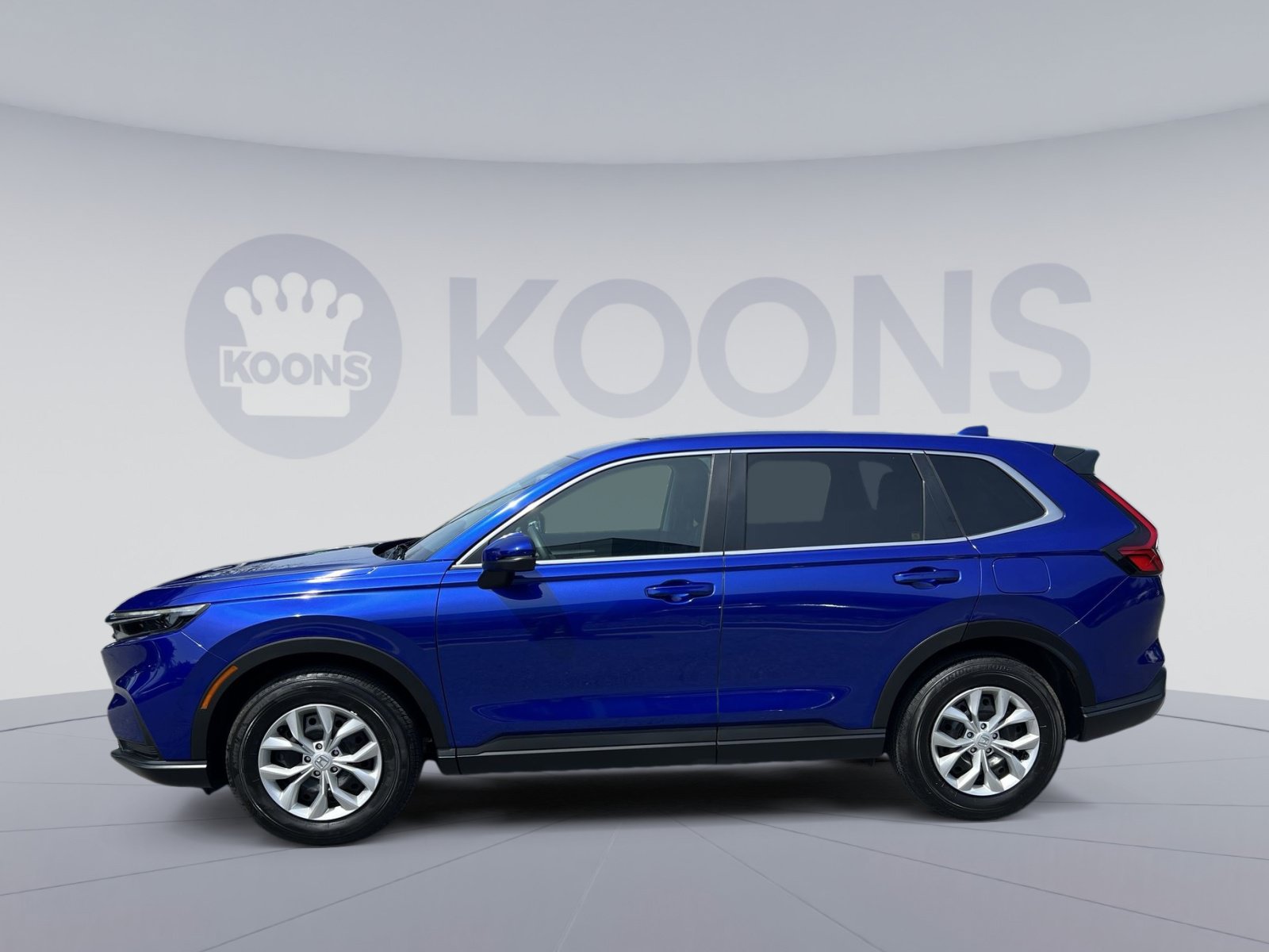 Used 2025 Honda CR-V LX image 2