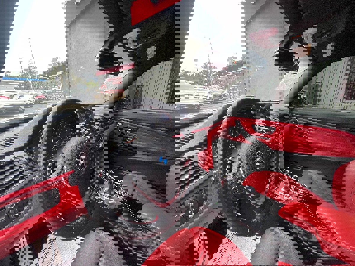 Used 2014 BMW 428i Coupe image 9