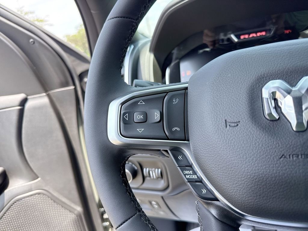 New 2026 RAM 1500 Big Horn AWD/4WD image 14