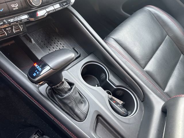 Used 2025 Dodge Durango GT image 22