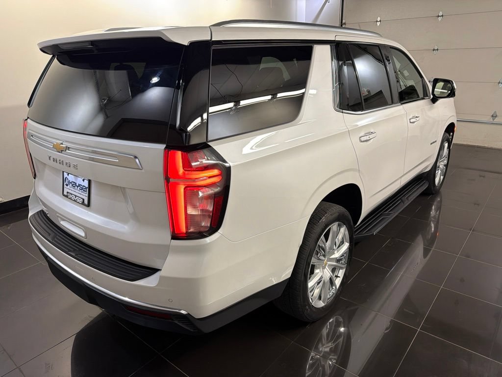 Used 2022 Chevrolet Tahoe High Country AWD/4WD image 6