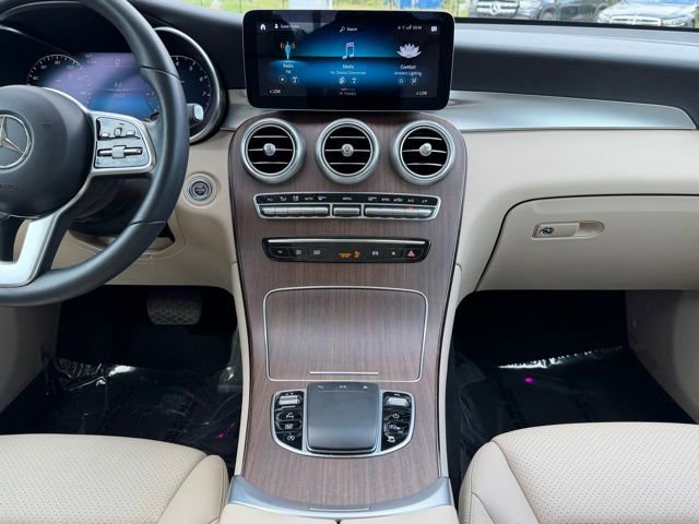 Used 2022 Mercedes-Benz GLC 300 4MATIC image 14
