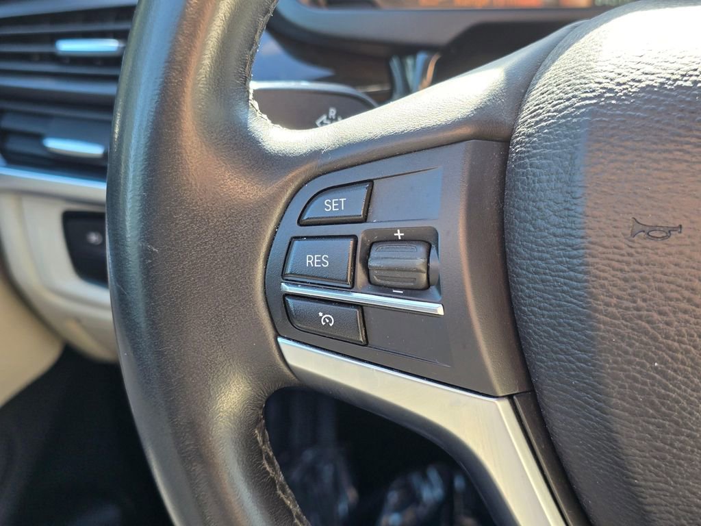 Used 2017 BMW X5 xDrive40e image 33