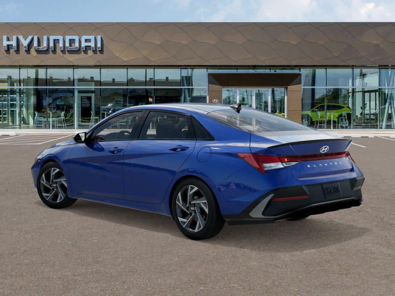 Used 2026 Hyundai Elantra SEL Sport FWD image 5