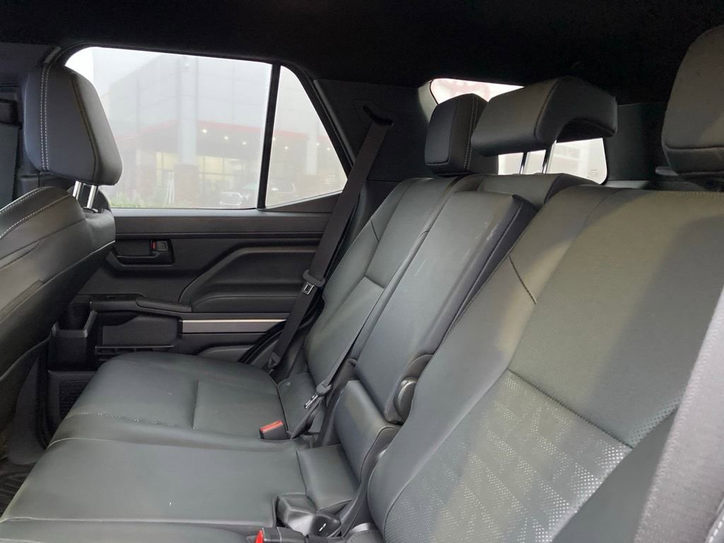 Used 2025 Toyota 4Runner TRD Sport Premium image 10