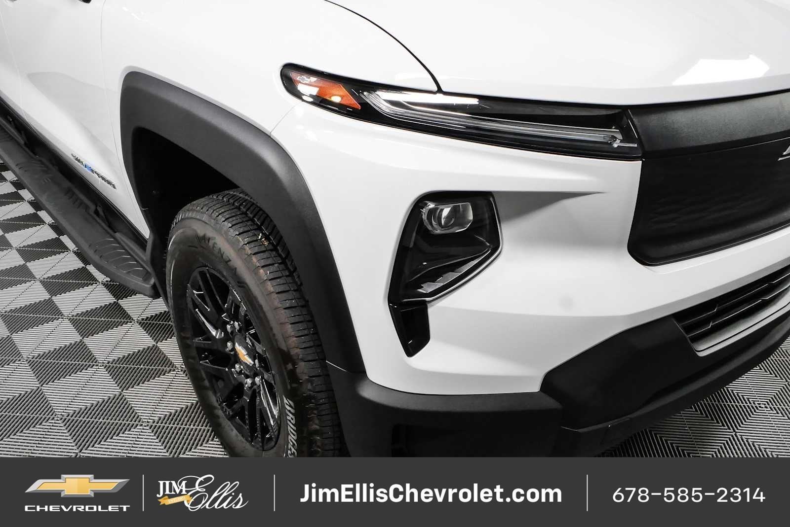 New 2024 Chevrolet Silverado EV W/T AWD/4WD image 34