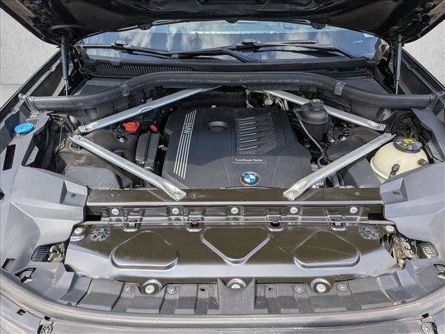 Used 2020 BMW X7 xDrive40i w/ M Sport Package AWD/4WD image 24