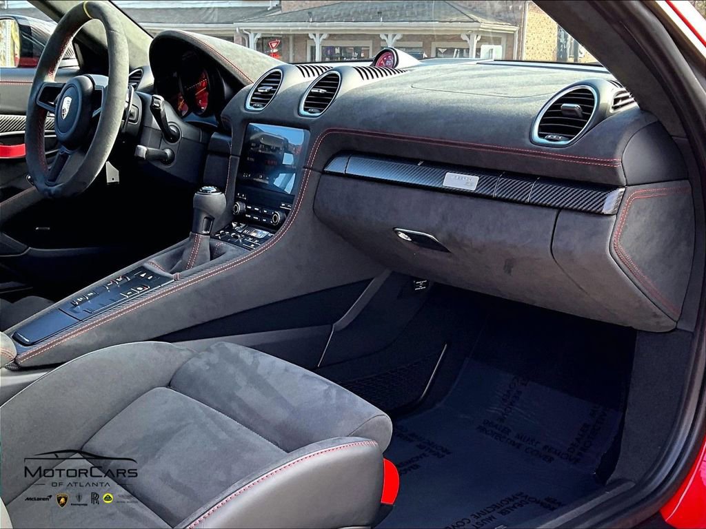 Used 2025 Porsche 718 Cayman GT4 RS image 14