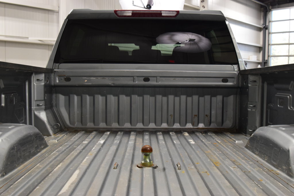 Used 2024 Chevrolet Silverado 2500 Custom w/ Custom Convenience Package AWD/4WD image 23