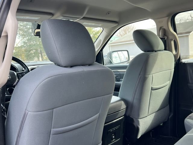 Used 2017 RAM 1500 Big Horn image 35