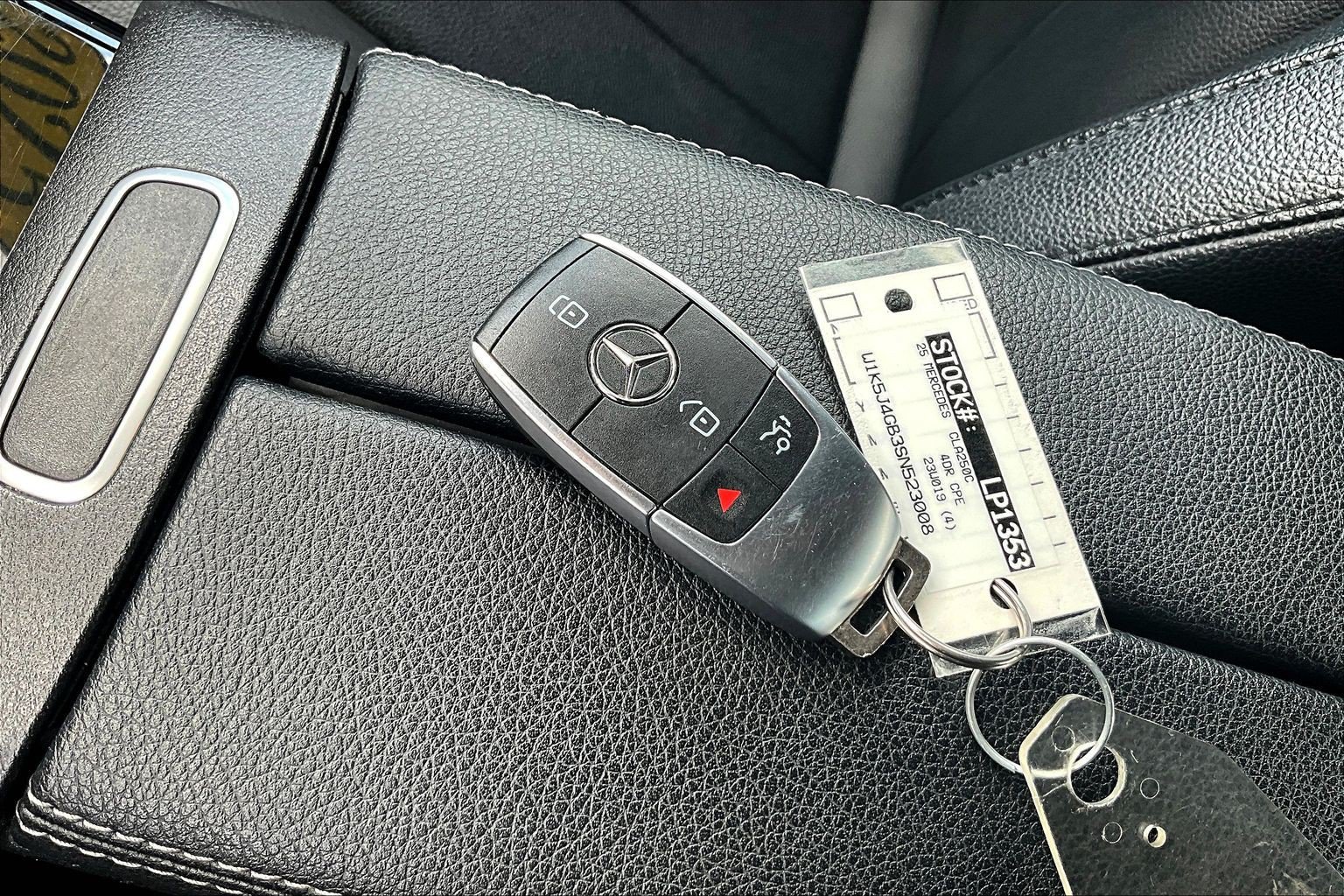 Used 2025 Mercedes-Benz CLA 250 image 10