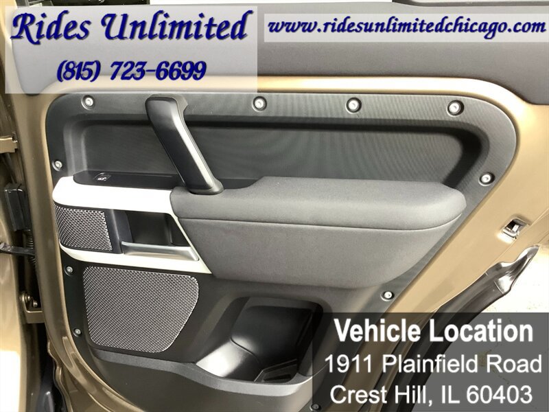 Used 2020 Land Rover Defender 110 SE AWD/4WD image 39