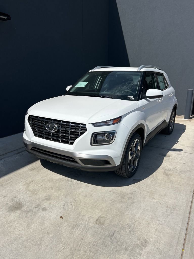 New 2026 Hyundai Venue SEL image 1