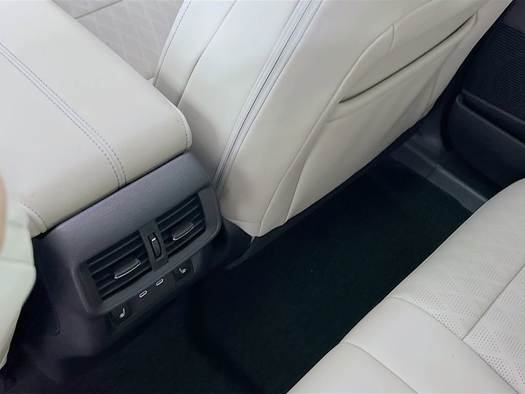 New 2026 Nissan Murano Platinum image 25