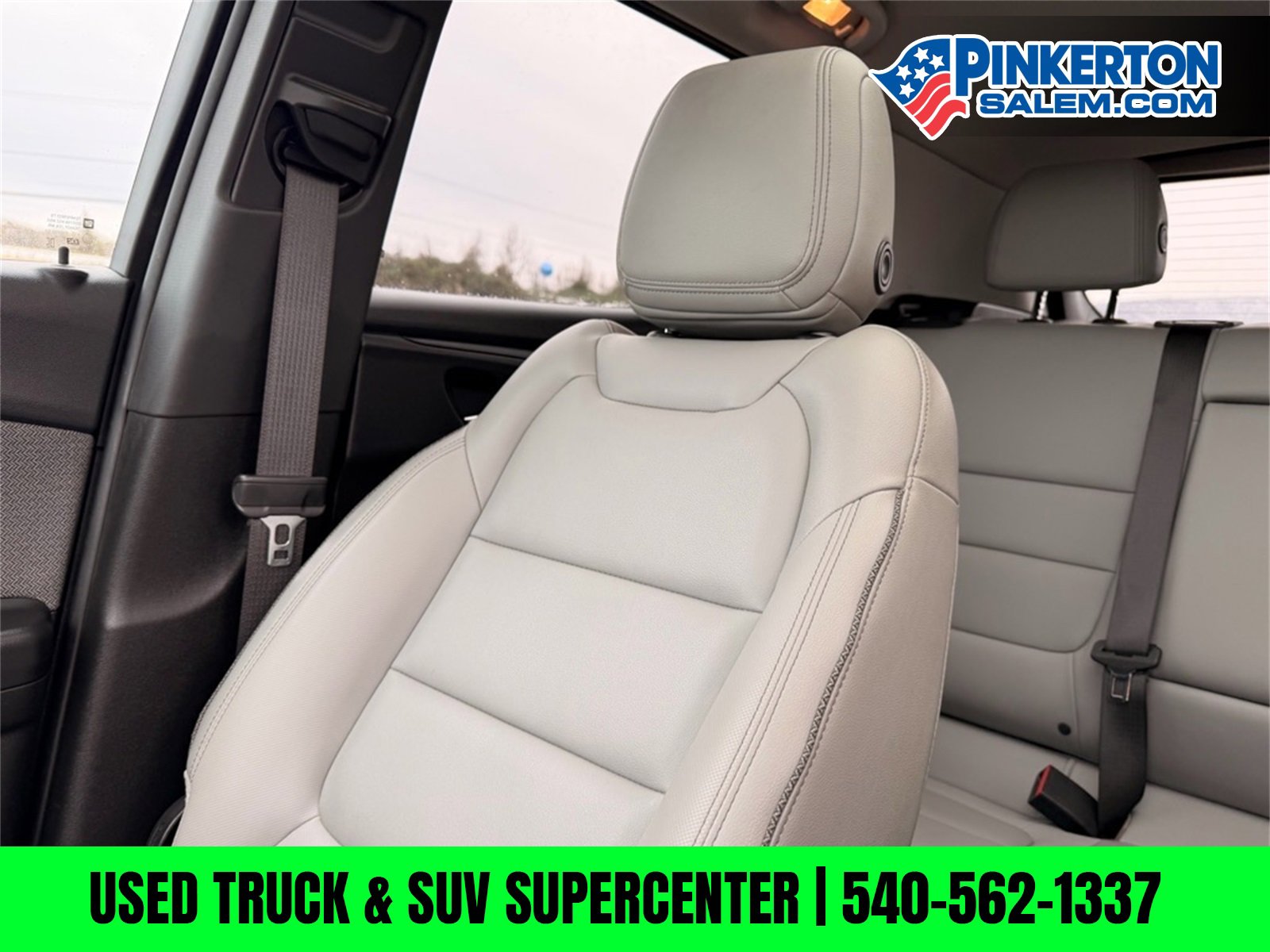 Used 2021 Chevrolet TrailBlazer LT w/ Sun and Liftgate Package image 23