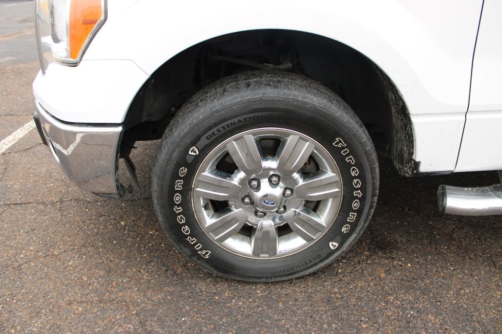 Used 2012 Ford F150 XLT w/ XLT Chrome Pkg image 12