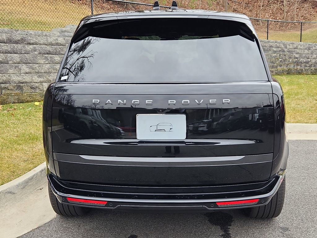 New 2026 Land Rover Range Rover SE image 7