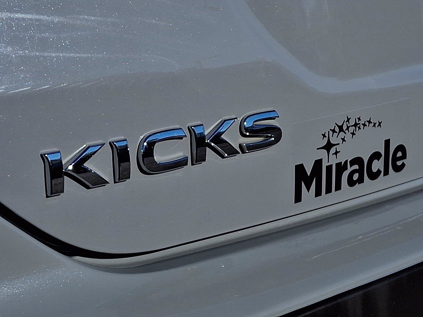 Used 2024 Nissan Kicks SV FWD image 30