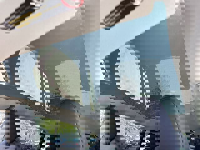 Used 2025 Tesla Model Y Performance image 20