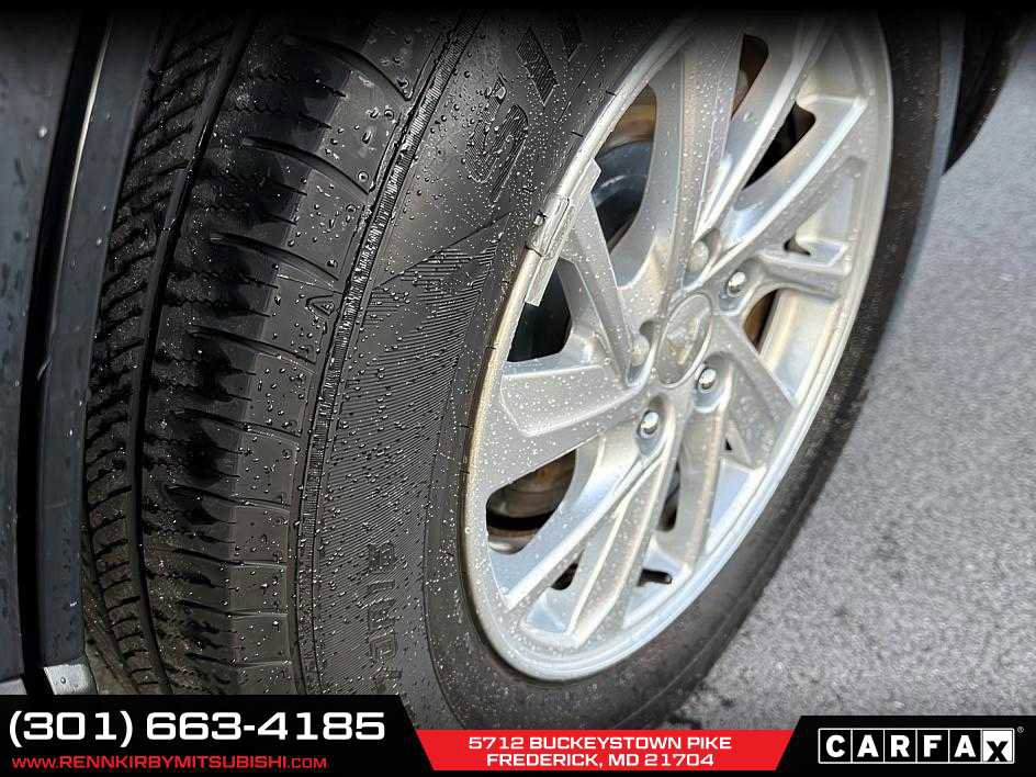 Used 2019 Mitsubishi Eclipse Cross ES image 9