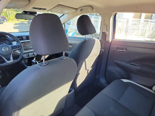 Used 2021 Nissan Versa SV FWD image 12
