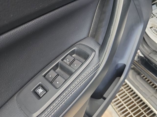 Used 2019 Ford Ranger Lariat w/ Equipment Group 501A Mid image 11