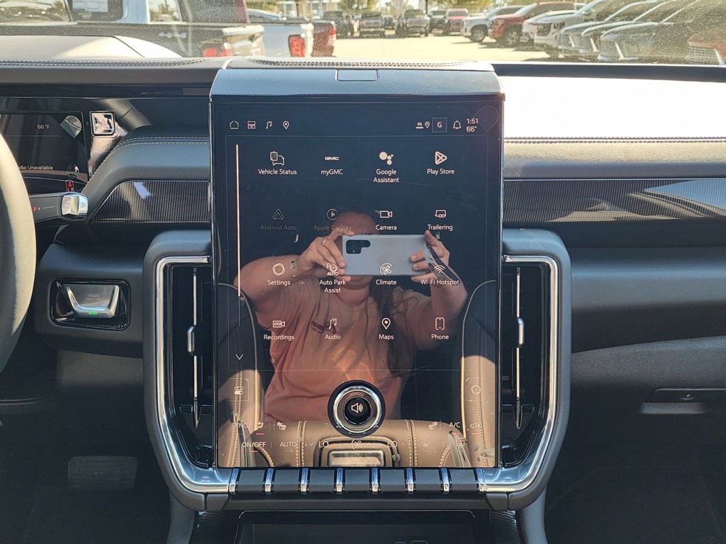 New 2026 GMC Yukon Elevation image 27